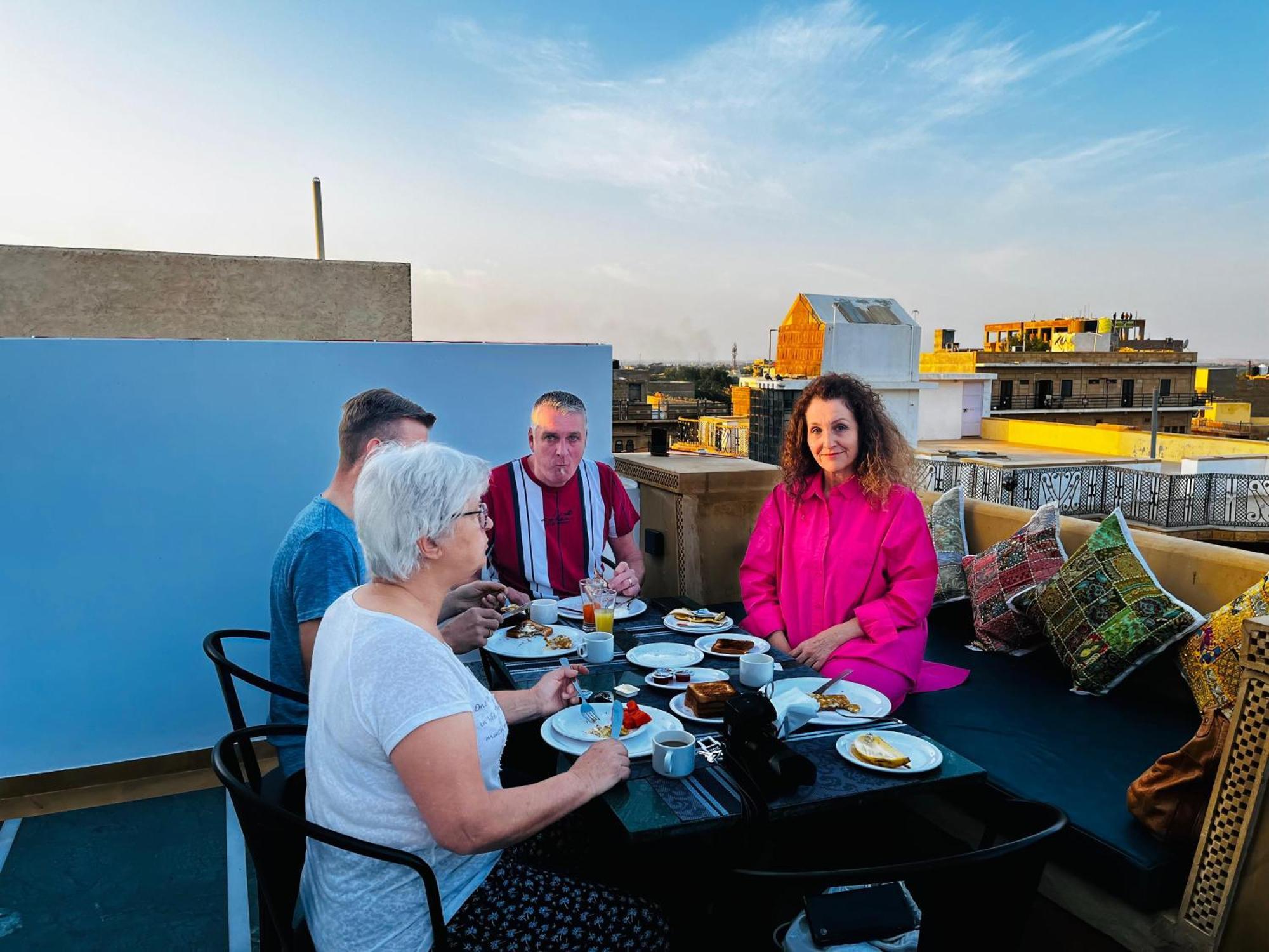 Hotel Aradhya Jaisalmer Exteriör bild